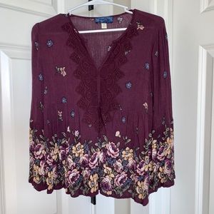 ‘Blue Rain’ Purple Floral V-Neck Flowy Blouse - M